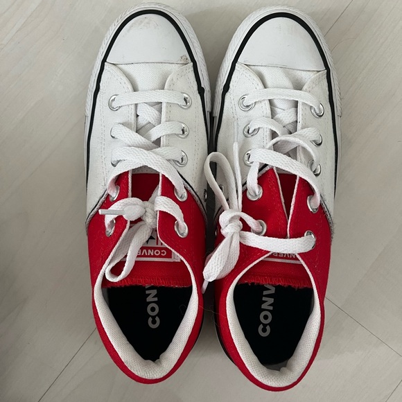 Gently Used Red Converse Ctas Classic Low Top Sneakers Woman’s Size 6 Canvas - Picture 2 of 9